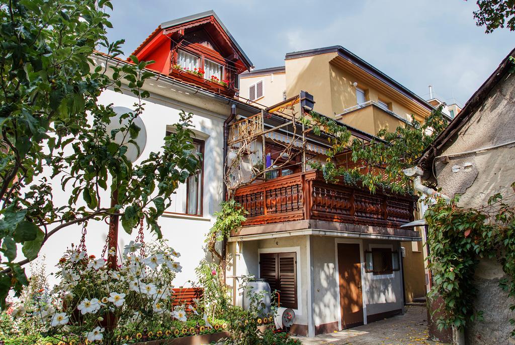 Apartment Ferk ザグレブ エクステリア 写真