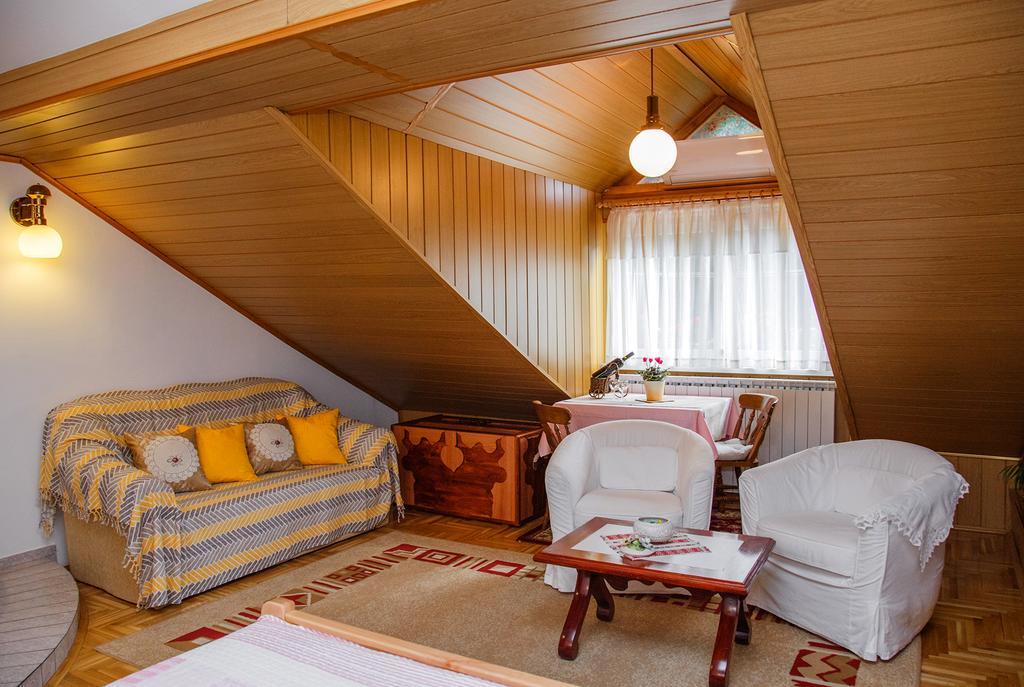 Apartment Ferk ザグレブ エクステリア 写真