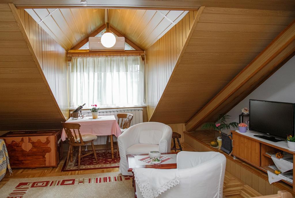 Apartment Ferk ザグレブ エクステリア 写真